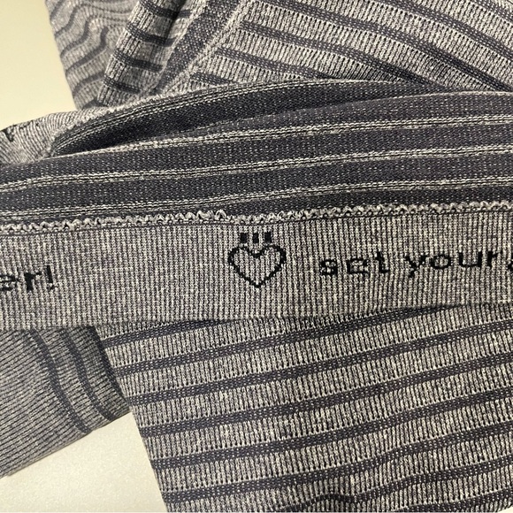 Lululemon Run: Swiftly Tech Tank Rugby Stripe Tonal Heathered Black Grape 8 - Picture 9 of 10